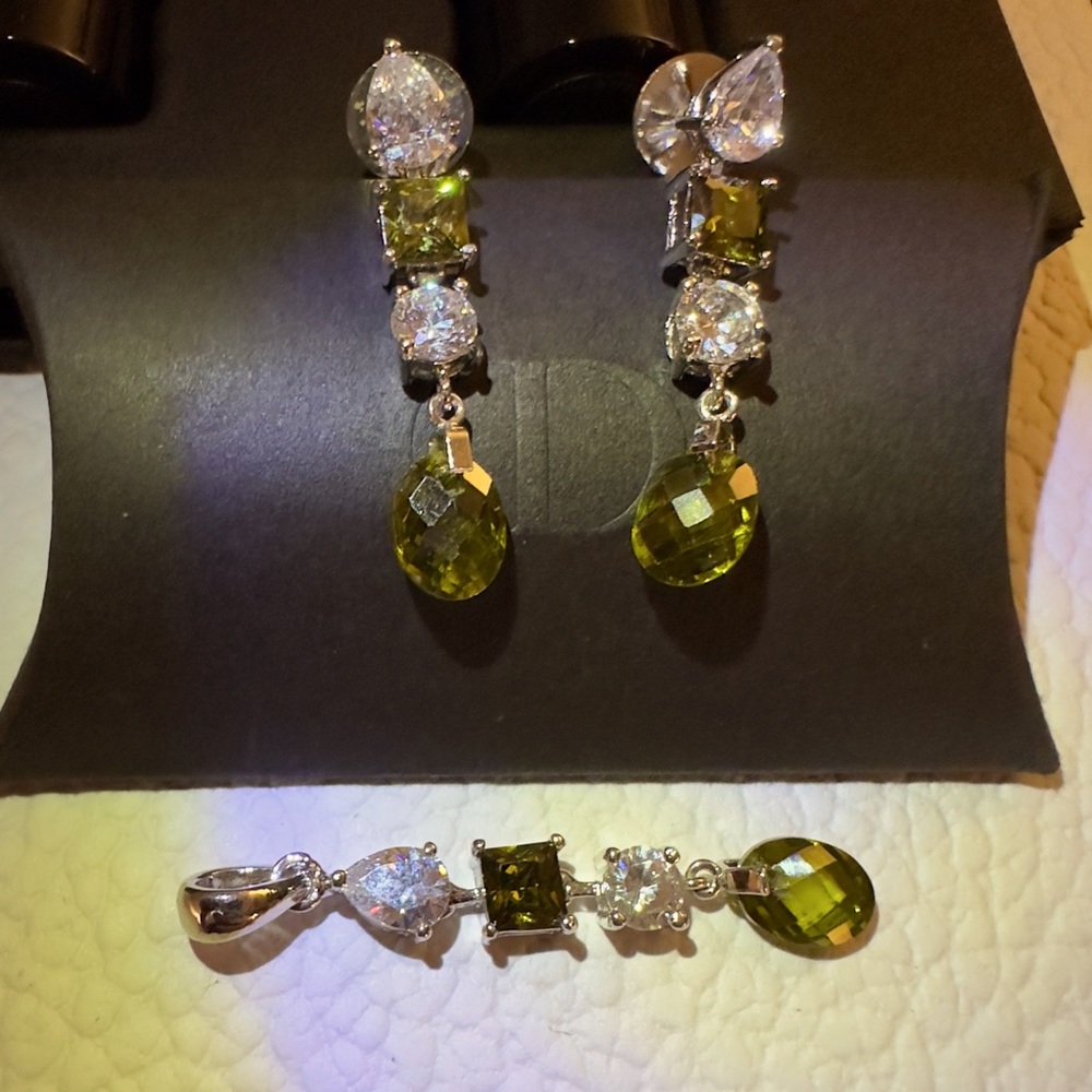 Silver Peridot CZ Necklace and Earring Set